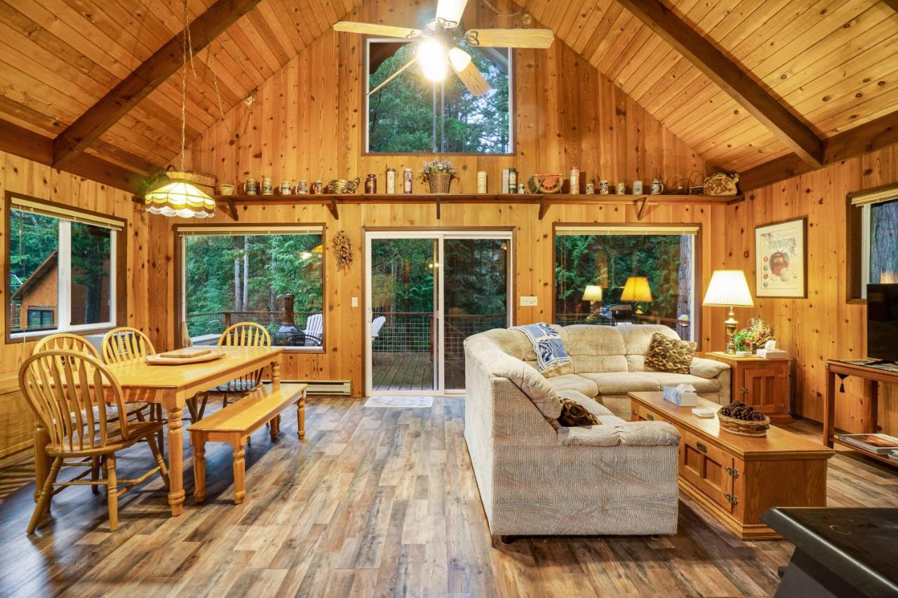 The Chalet On Lopez Islandale Стая снимка