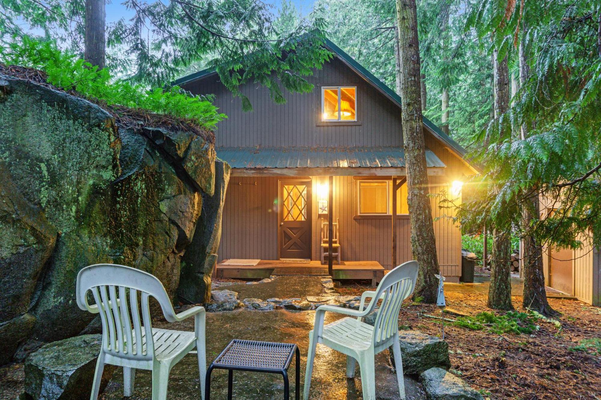 The Chalet On Lopez Islandale Стая снимка