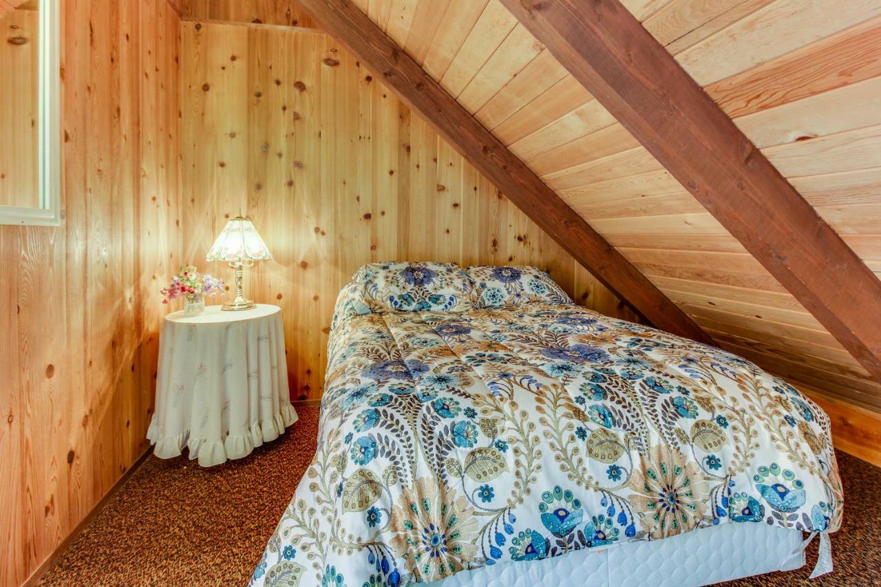 The Chalet On Lopez Islandale Екстериор снимка